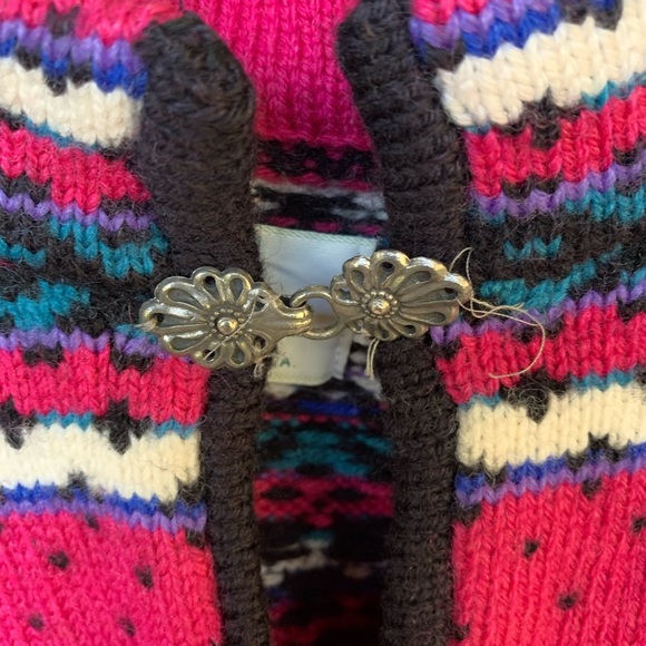 Stowe Woolens Vintage Sweater - Picture 3 of 4